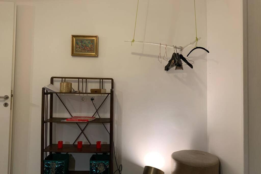 Quiet And Central Flat With Private Backyard Garden Αθήνα Εξωτερικό φωτογραφία