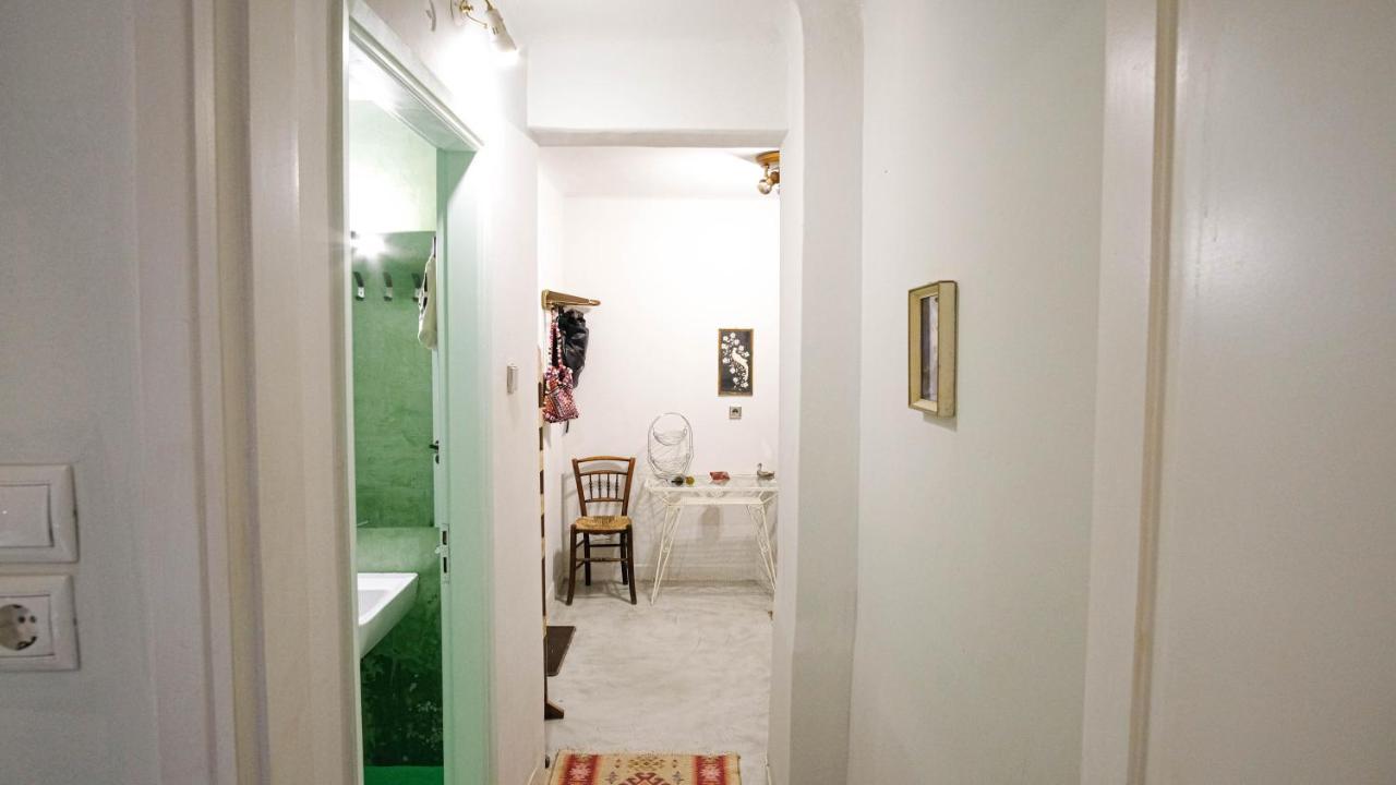 Quiet And Central Flat With Private Backyard Garden Αθήνα Εξωτερικό φωτογραφία