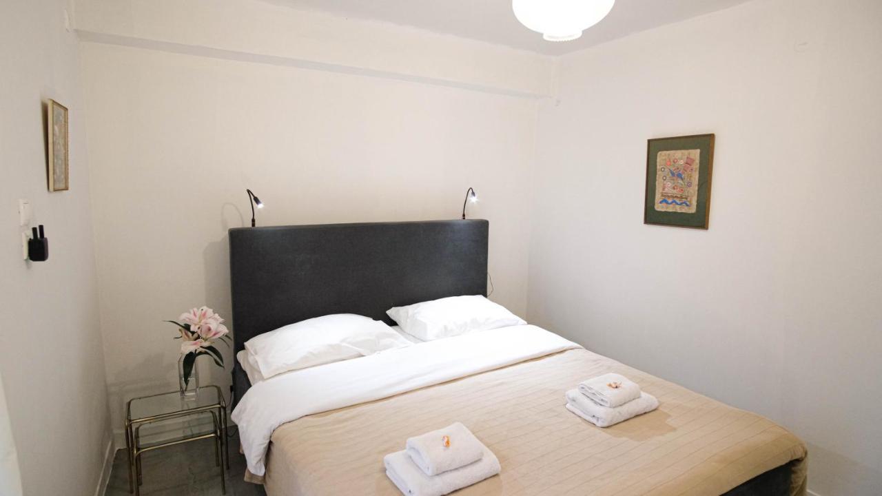 Quiet And Central Flat With Private Backyard Garden Αθήνα Εξωτερικό φωτογραφία