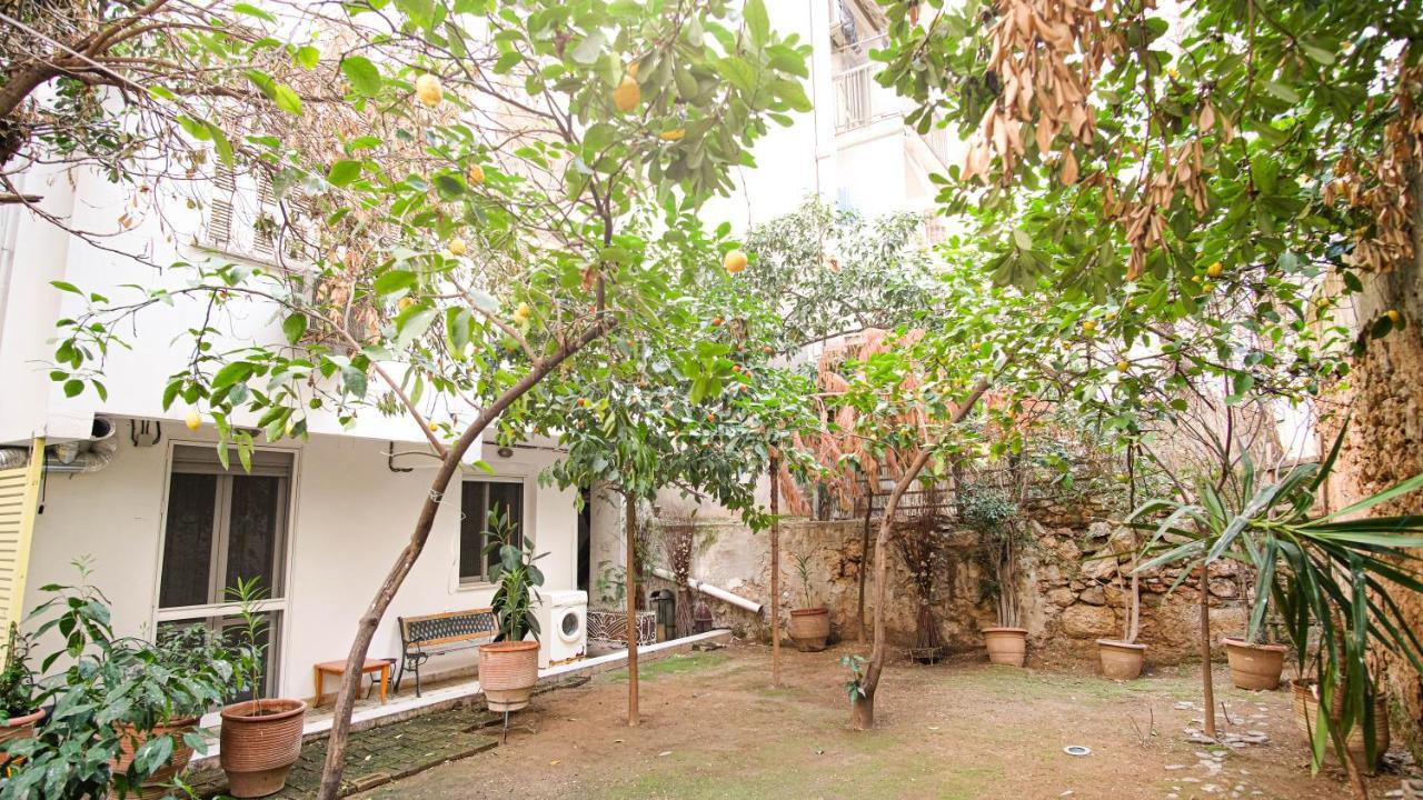 Quiet And Central Flat With Private Backyard Garden Αθήνα Εξωτερικό φωτογραφία